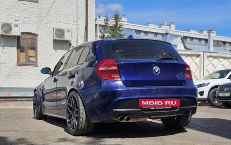 BMW 1 серия, 2005 год, 699 000 рублей, 4 фотография