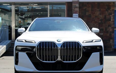 BMW 7 серия, 2022 год, 14 249 000 рублей, 3 фотография
