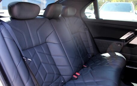BMW 7 серия, 2022 год, 14 249 000 рублей, 22 фотография
