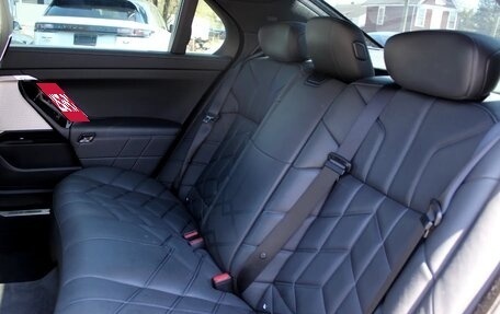 BMW 7 серия, 2022 год, 14 249 000 рублей, 19 фотография