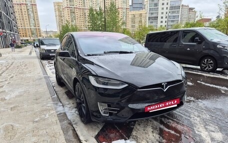 Tesla Model X I, 2019 год, 5 200 000 рублей, 2 фотография