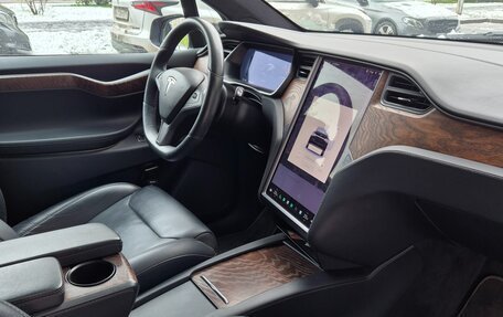 Tesla Model X I, 2019 год, 5 200 000 рублей, 14 фотография
