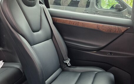 Tesla Model X I, 2019 год, 5 200 000 рублей, 18 фотография