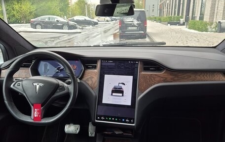 Tesla Model X I, 2019 год, 5 200 000 рублей, 17 фотография