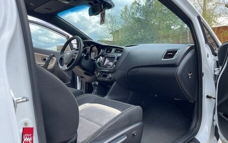 KIA cee'd III, 2013 год, 1 450 000 рублей, 17 фотография