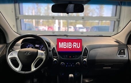 Hyundai ix35 I рестайлинг, 2010 год, 1 050 000 рублей, 10 фотография