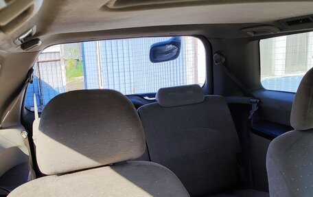 Mitsubishi Grandis, 2003 год, 330 000 рублей, 8 фотография