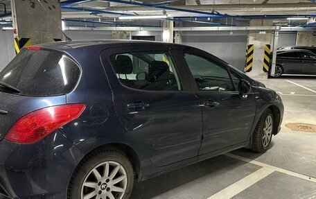 Peugeot 308 II, 2011 год, 575 000 рублей, 3 фотография