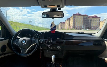 BMW 3 серия, 2011 год, 1 250 000 рублей, 13 фотография