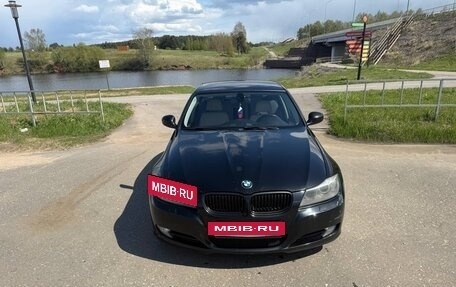 BMW 3 серия, 2011 год, 1 250 000 рублей, 2 фотография