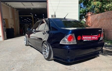Toyota Altezza, 2001 год, 1 290 000 рублей, 5 фотография