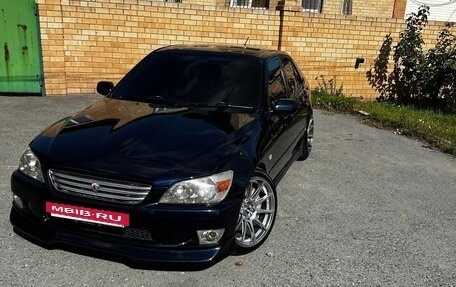 Toyota Altezza, 2001 год, 1 290 000 рублей, 7 фотография