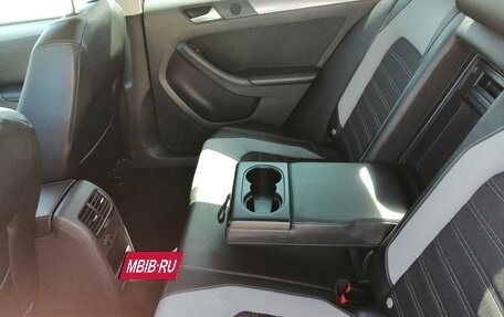Volkswagen Jetta VI, 2013 год, 1 300 000 рублей, 7 фотография