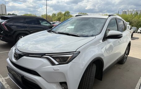 Toyota RAV4, 2019 год, 2 150 000 рублей, 2 фотография