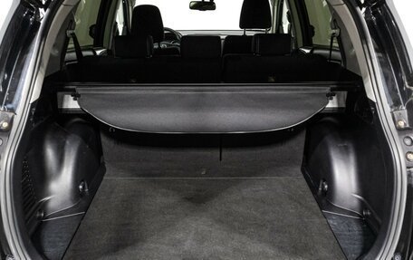 Toyota RAV4, 2015 год, 2 075 000 рублей, 15 фотография