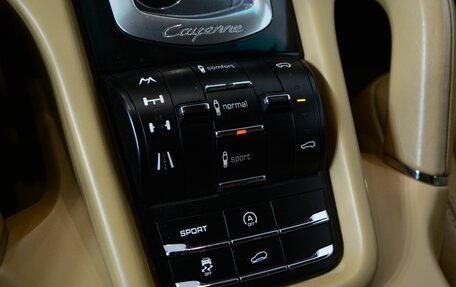 Porsche Cayenne III, 2011 год, 2 370 000 рублей, 18 фотография
