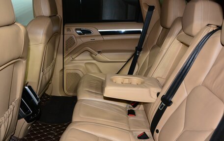 Porsche Cayenne III, 2011 год, 2 370 000 рублей, 26 фотография