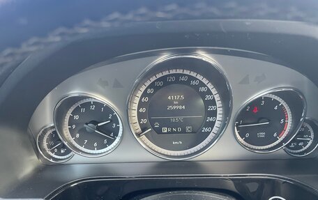 Mercedes-Benz E-Класс, 2009 год, 1 390 000 рублей, 4 фотография