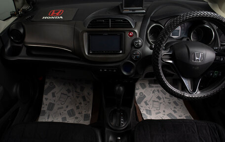 Honda Fit Shuttle I рестайлинг, 2014 год, 999 000 рублей, 8 фотография