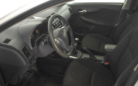 Toyota Corolla, 2012 год, 899 000 рублей, 9 фотография