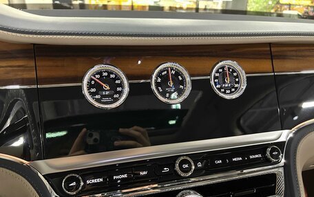 Bentley Flying Spur, 2022 год, 18 162 000 рублей, 9 фотография