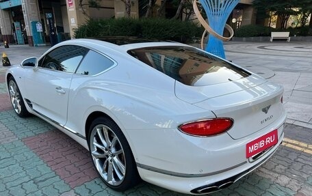 Bentley Continental GT III, 2022 год, 18 700 000 рублей, 4 фотография