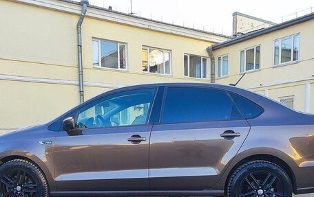 Volkswagen Polo VI (EU Market), 2020 год, 1 120 000 рублей, 2 фотография