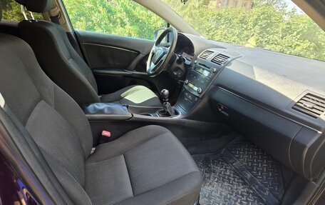 Toyota Avensis III рестайлинг, 2009 год, 790 000 рублей, 11 фотография