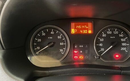 Nissan Terrano III, 2015 год, 990 000 рублей, 14 фотография
