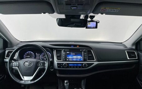 Toyota Highlander III, 2019 год, 4 499 000 рублей, 5 фотография