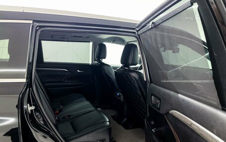 Toyota Highlander III, 2019 год, 4 499 000 рублей, 33 фотография