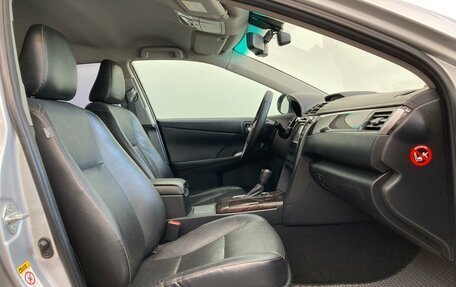 Toyota Camry, 2016 год, 2 170 000 рублей, 14 фотография