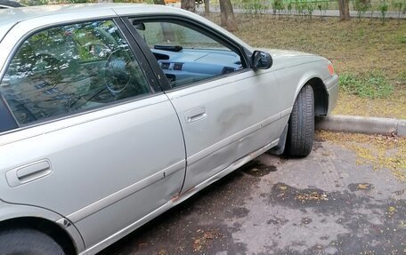 Toyota Camry, 2000 год, 210 000 рублей, 7 фотография