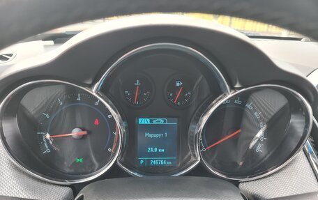 Chevrolet Cruze II, 2013 год, 790 000 рублей, 10 фотография