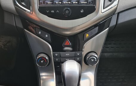 Chevrolet Cruze II, 2013 год, 790 000 рублей, 11 фотография