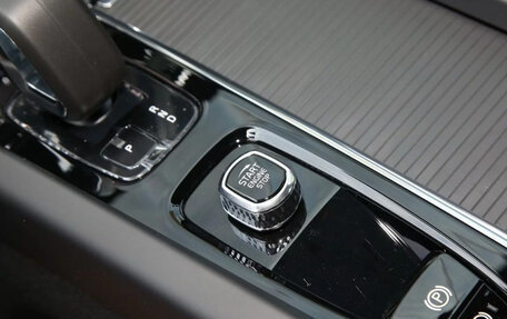Volvo XC60 II, 2025 год, 5 610 000 рублей, 11 фотография