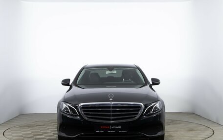 Mercedes-Benz E-Класс, 2019 год, 2 789 000 рублей, 2 фотография