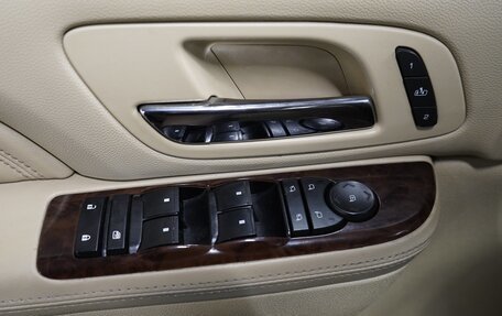 Cadillac Escalade III, 2013 год, 3 180 000 рублей, 18 фотография