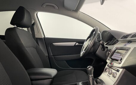 Volkswagen Passat B7, 2013 год, 1 199 900 рублей, 10 фотография
