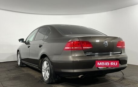 Volkswagen Passat B7, 2013 год, 1 199 900 рублей, 3 фотография