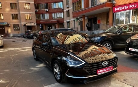 Hyundai Sonata VIII, 2020 год, 1 900 000 рублей, 1 фотография