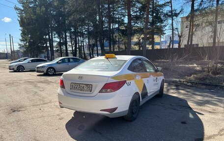Hyundai Solaris II рестайлинг, 2016 год, 500 000 рублей, 3 фотография
