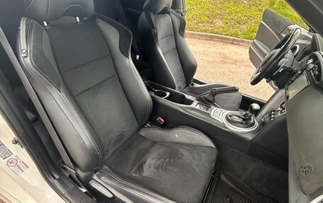 Toyota GT86 I, 2018 год, 2 870 000 рублей, 13 фотография