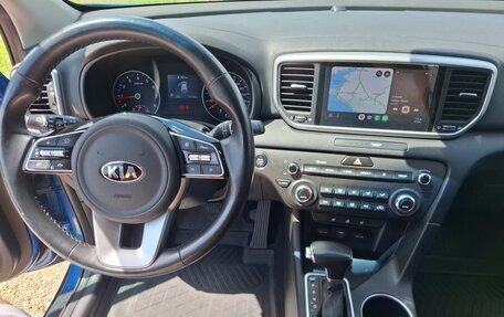 KIA Sportage IV рестайлинг, 2021 год, 2 517 000 рублей, 2 фотография