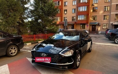 Hyundai Sonata VIII, 2020 год, 1 900 000 рублей, 2 фотография