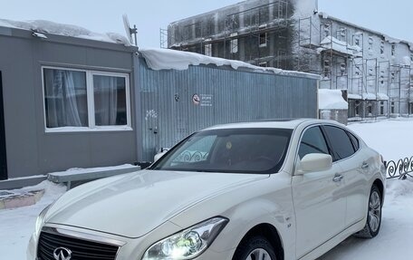 Infiniti Q70 I, 2014 год, 2 400 000 рублей, 3 фотография
