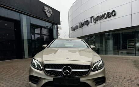 Mercedes-Benz E-Класс, 2019 год, 5 350 000 рублей, 2 фотография