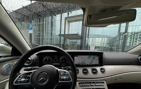 Mercedes-Benz E-Класс, 2019 год, 5 350 000 рублей, 14 фотография