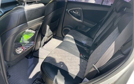 Toyota RAV4, 2009 год, 1 280 000 рублей, 13 фотография