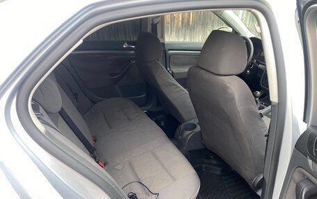 Volkswagen Jetta VI, 2009 год, 620 000 рублей, 6 фотография